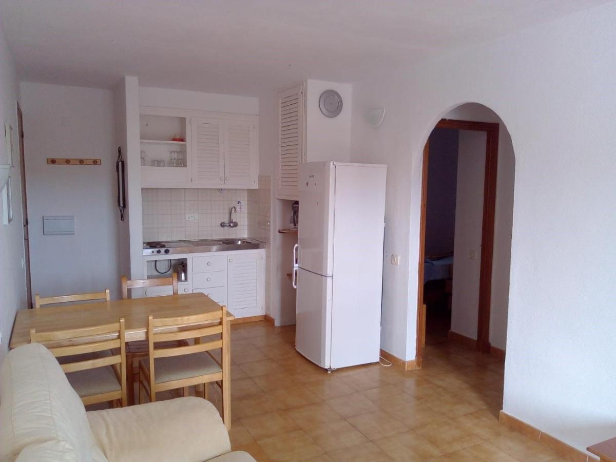 Apartamentos Sol Isla Ареналь-д'эн-Кастель Экстерьер фото