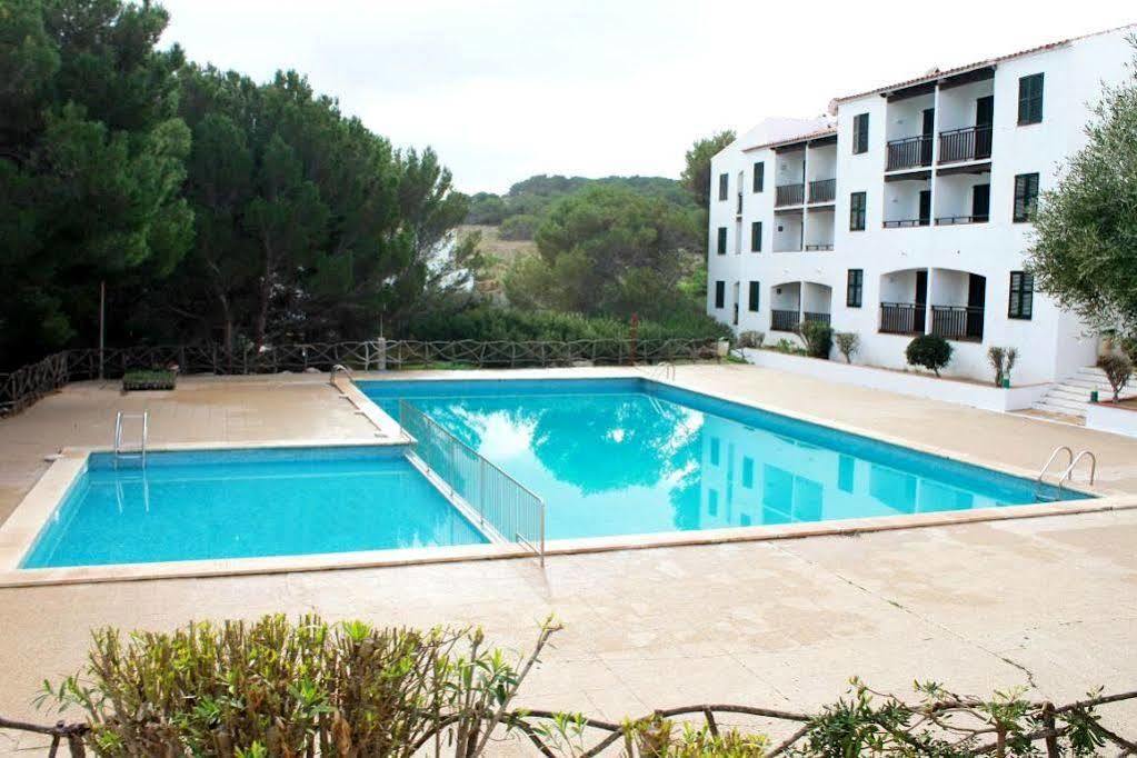 Apartamentos Sol Isla Ареналь-д'эн-Кастель Экстерьер фото